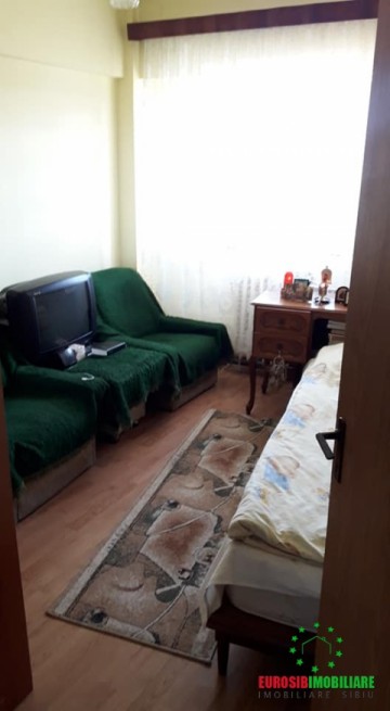 apartament-3-camere-de-vanzare-in-sibiu-zona-turnisor-6